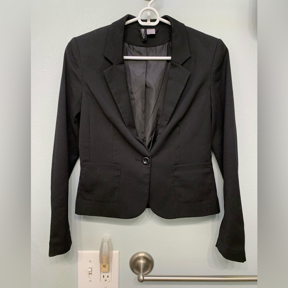H&M Divided Black Suit Jacket Size 4 - XS